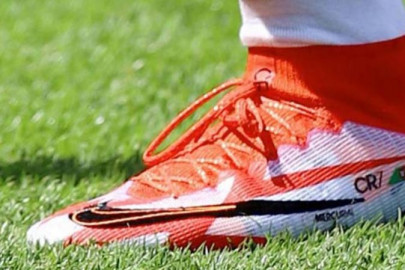 Le nuove Nike Mercurial CR7 Spark Positivity